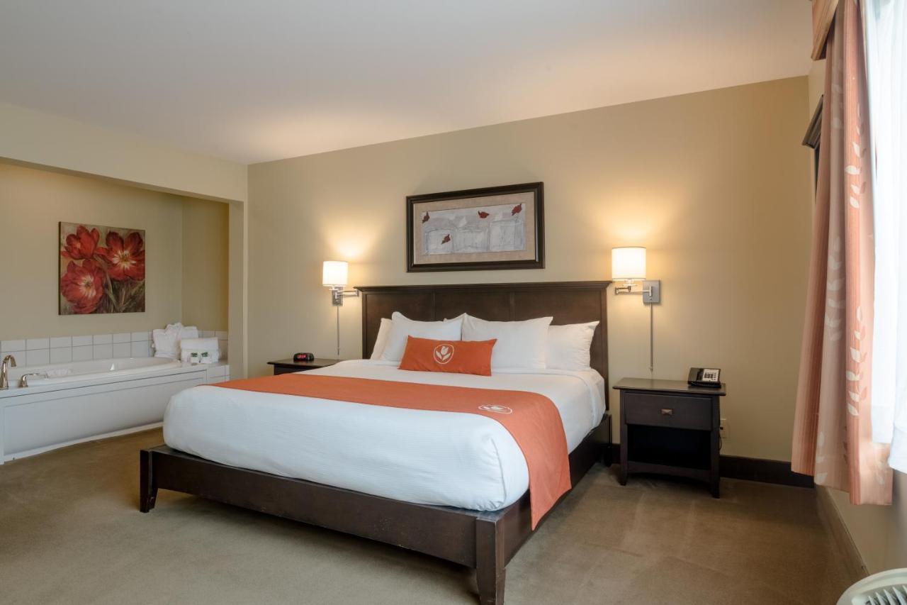 Amsterdam Inn & Suites Сассекс Экстерьер фото